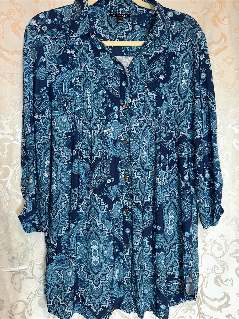 Roz & Ali Navy and Light Blue Paisley Button-Front Tunic Baroque